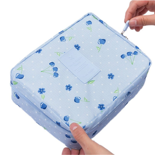 fashion Travel Nylon beauty makeup bags water-proof cosmetics bags bathroom organizer of Women portable bath hook washing up bag
